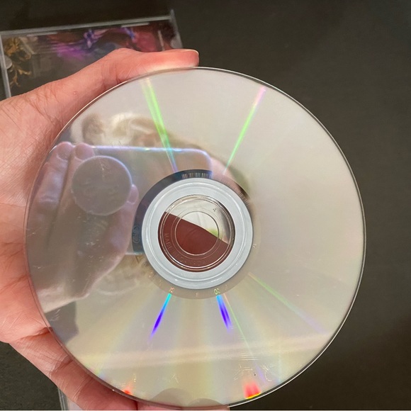 Taylor Swift Speak Now CD - Picture 2 of 5